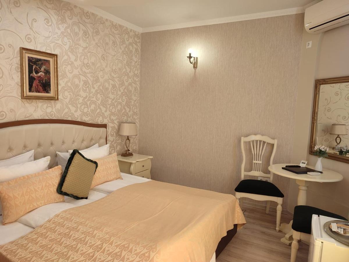 Hotel Casa Alina Deva Esterno foto